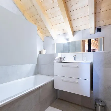 Chalet Choseaux Lezami *